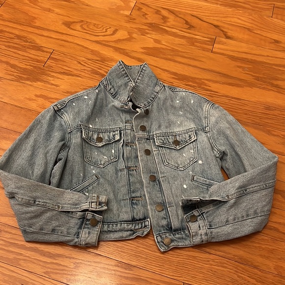 Old Navy Cropped boxy Jean Jacket - Picture 3 of 5